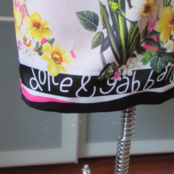 *SOLD* Dolce & Gabbana Long Sleeve Midi Rabbit Dress - Picture 3 of 14